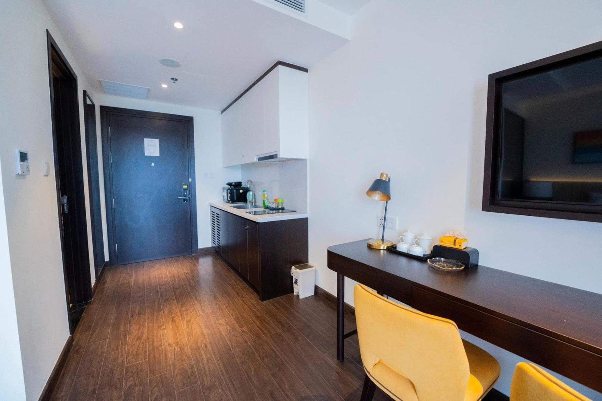 Ferienwohnung The 1108 Sapphire Hạ Long Exterior foto